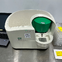 Bio-Rad QX200 Droplet Reader image 3